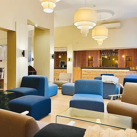 Hotel Le Sacca, Nouvelle Equipe