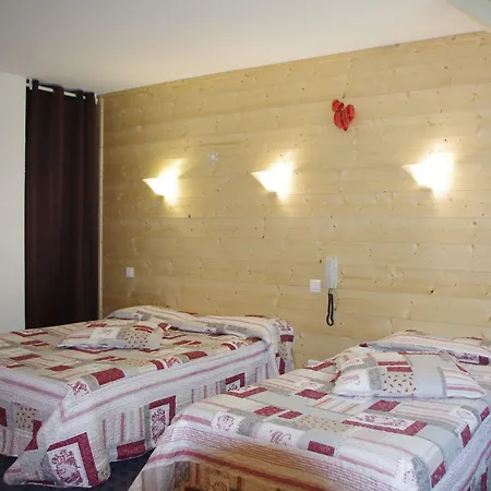 Le Sacca, Nouvelle Equipe Hotel Cauterets